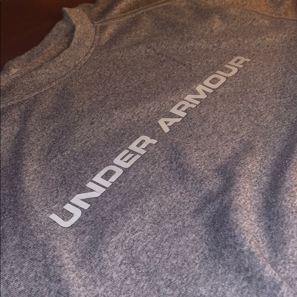 Men’s SM Under Armour Fitted LS Shirt - Picture 3 of 5